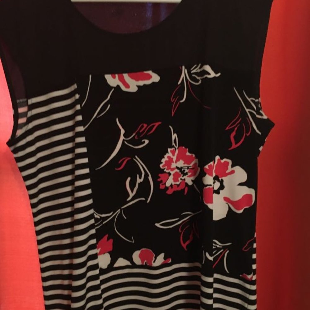 Women's Calvin Klein sleeveless blouse 1X